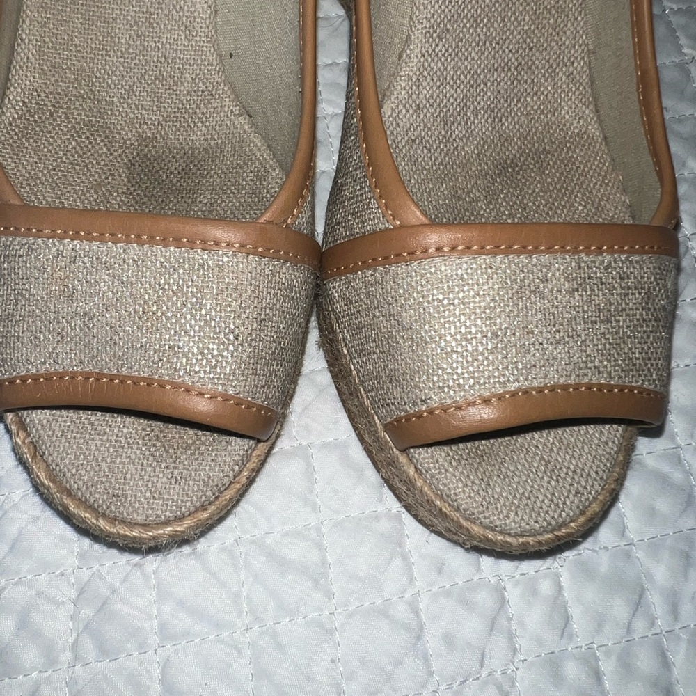 Tory Burch Tan and Brown Wedges - Picture 4 of 5